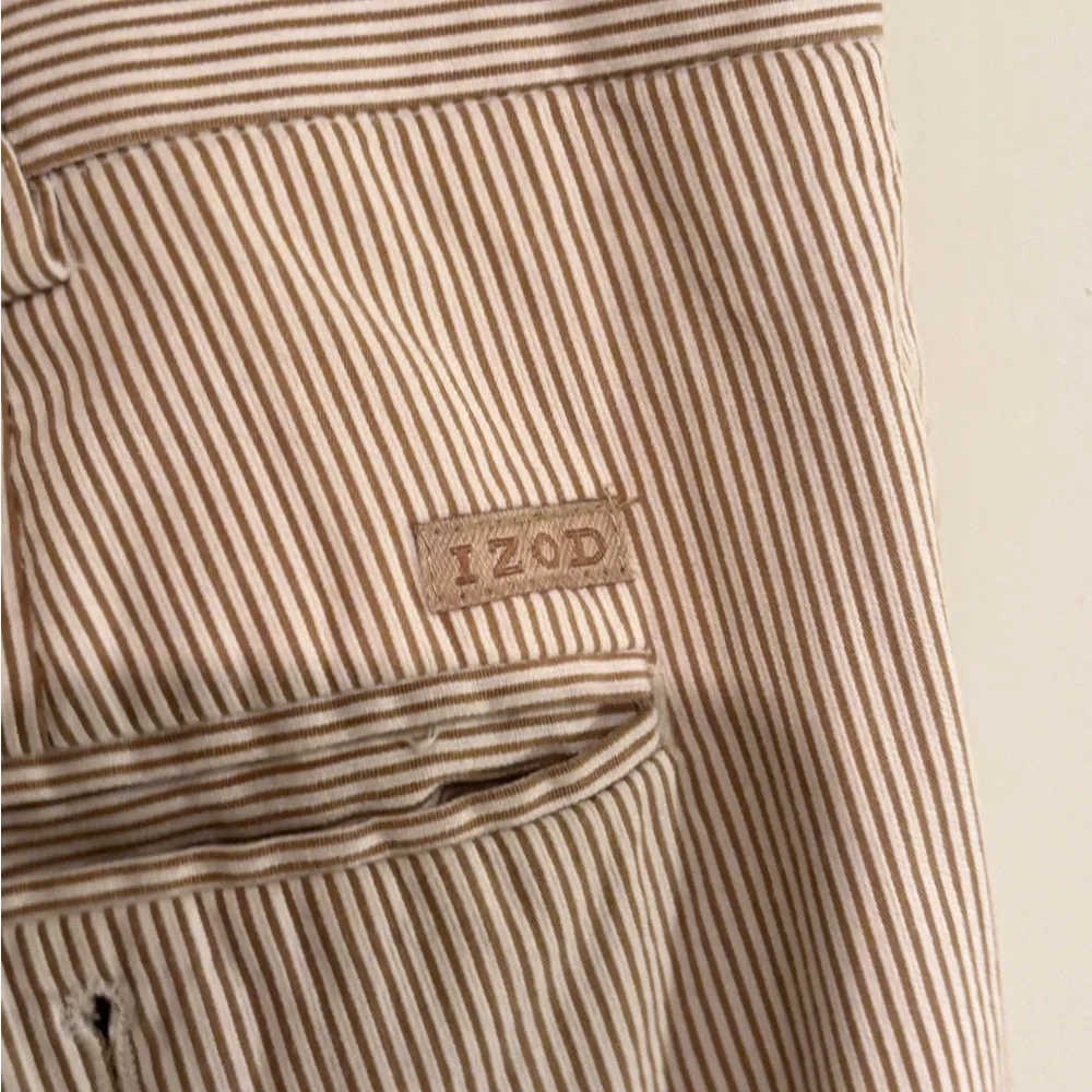Izod Tan Chinos Classic Flat-Front Design‎